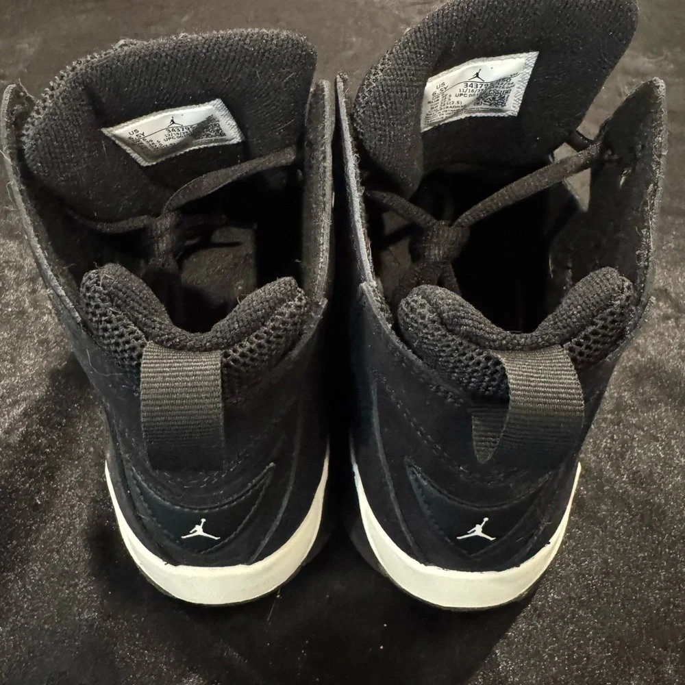 Jordan True Flight - Picture 3 of 5